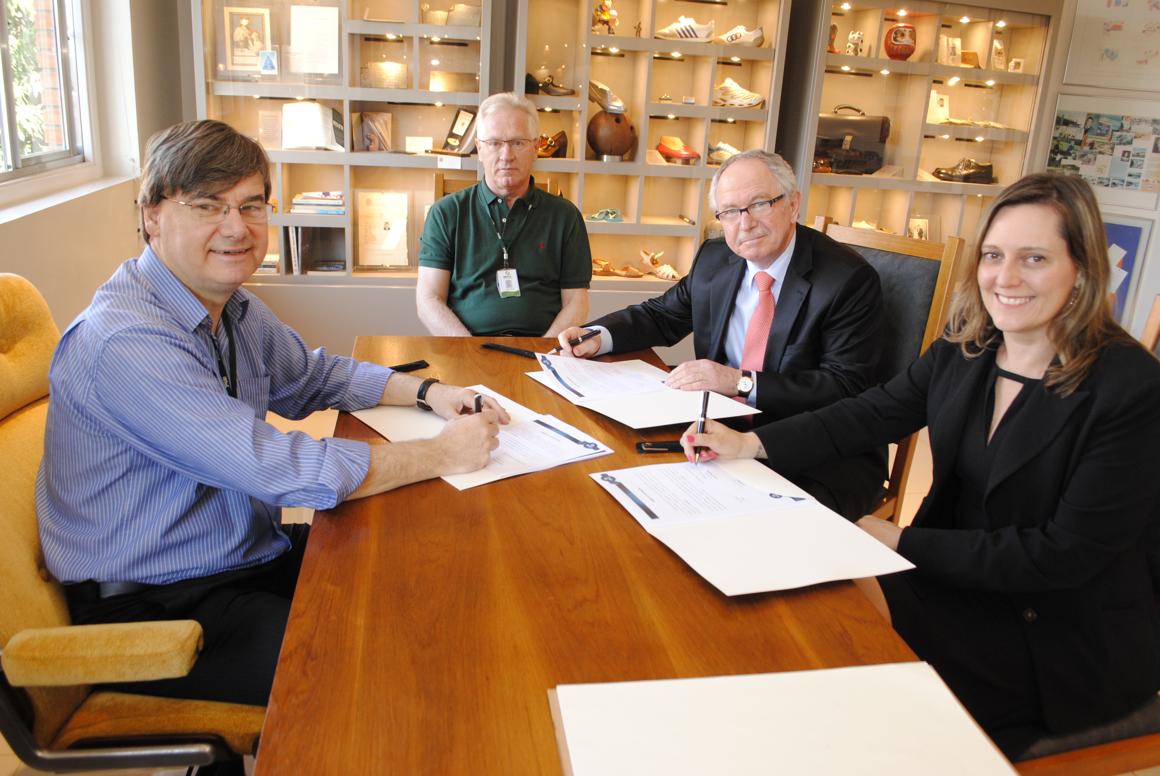 Feevale Techpark e Tecnosinos assinam Convênio de Cooperação para apoio ao IBTeCHDAY