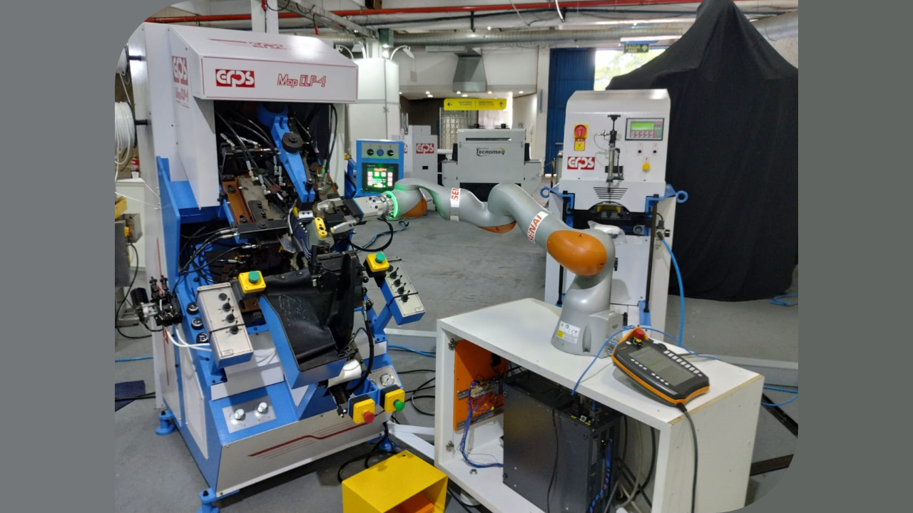 Robô colaborativo, uma das Inovações da Máquinas ERPS