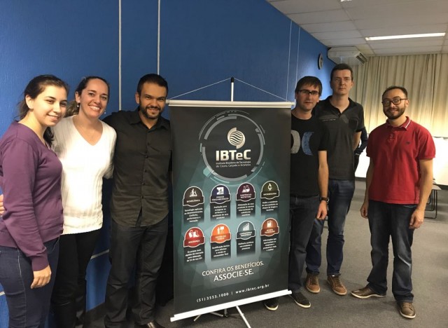 Colaboradores do IBTeC participam do evento