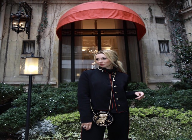 Claudia Bartelle (Brasil) - Curadora Fashion