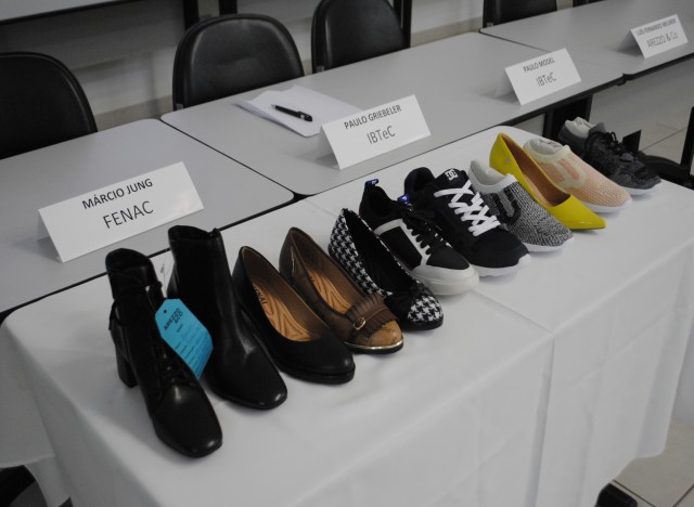 Modelos de calçados que serão fabricados no projeto