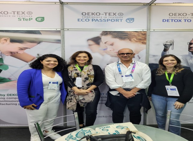 Na Febratex: Equipe IBTeC e OEKO-TEX