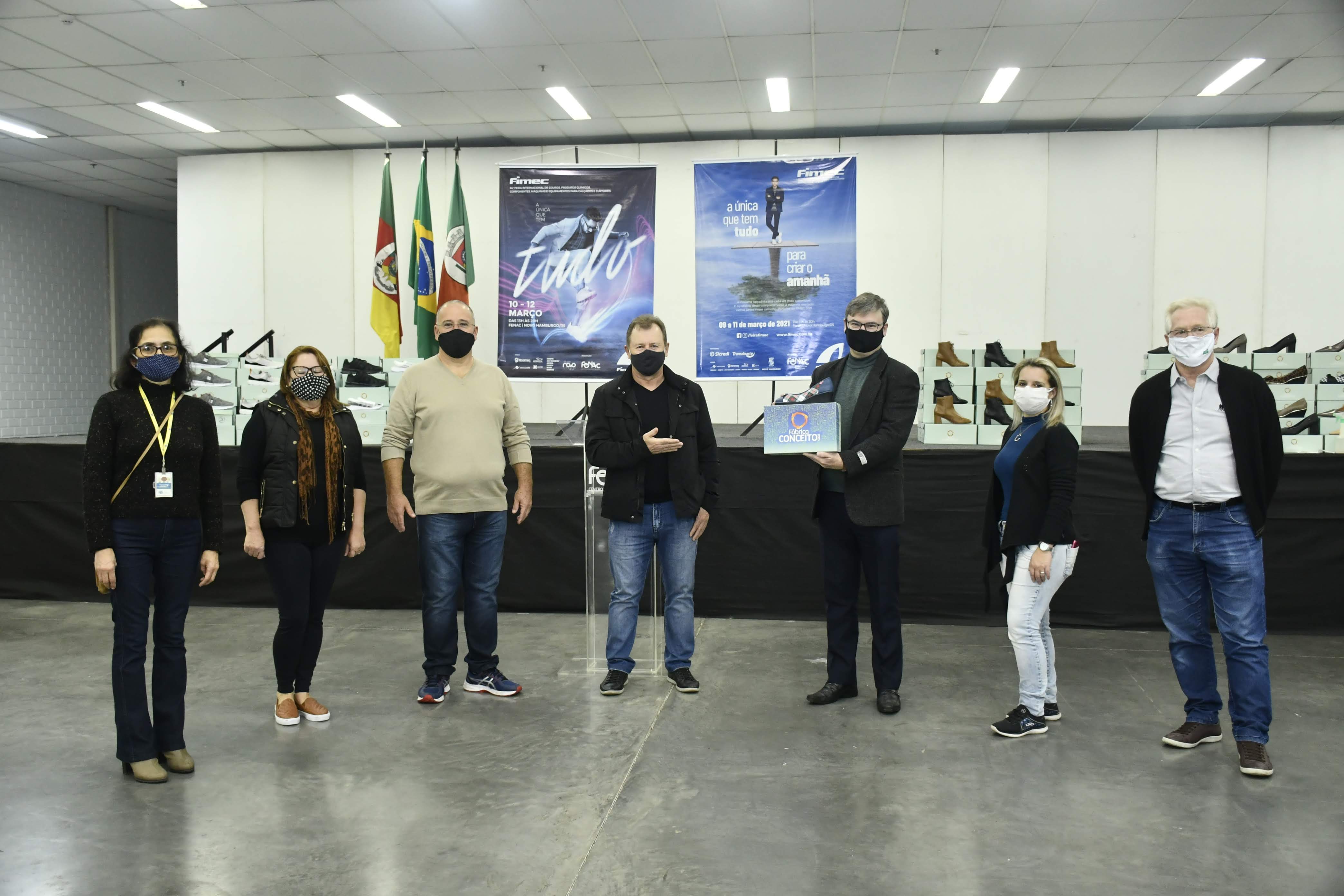 Calçados produzidos na Fábrica Conceito durante Fimec foram doados
