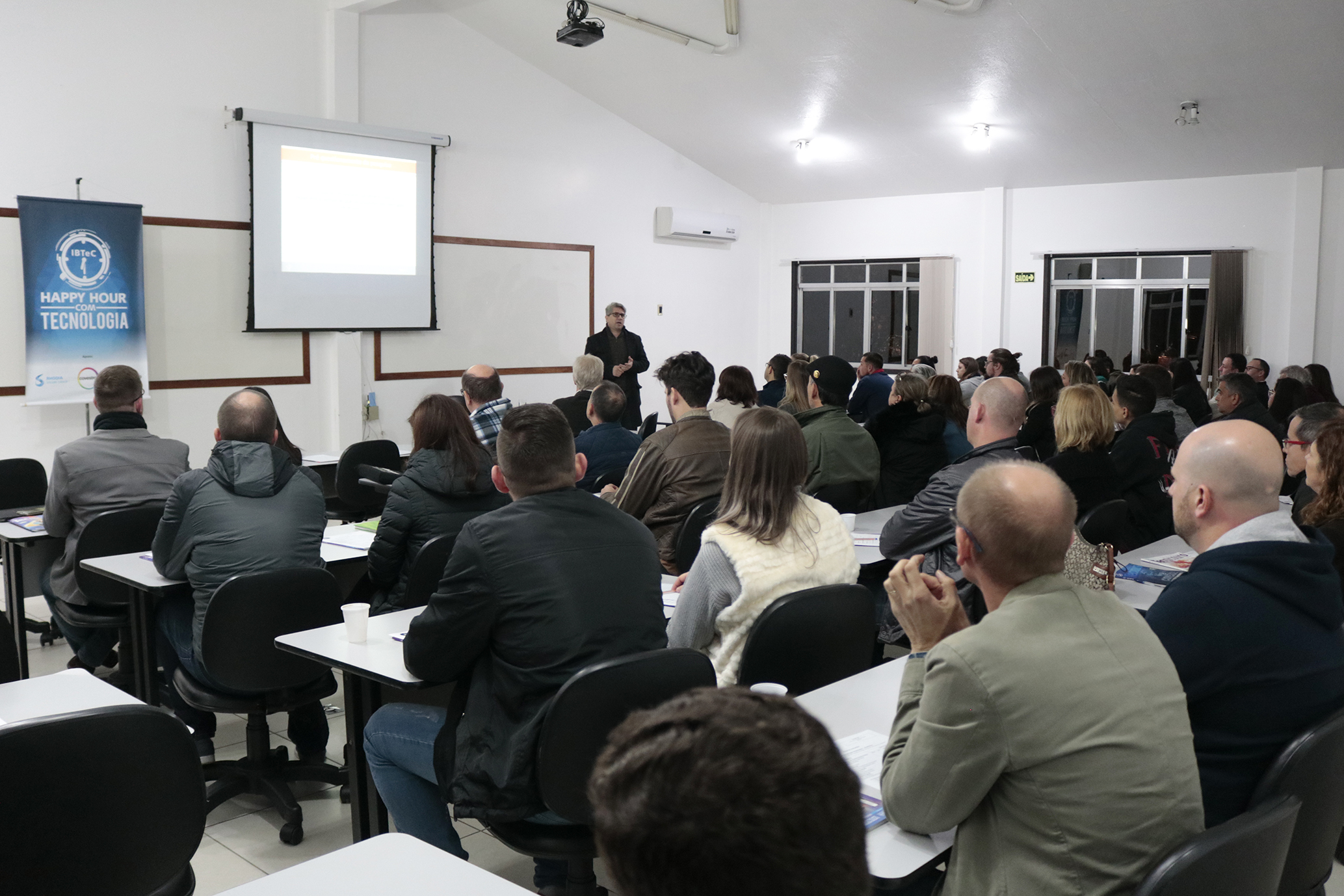 A importância das texturas para a percepção de valor a produtos, mostrada no Happy Hour com Tecnologia do IBTeC