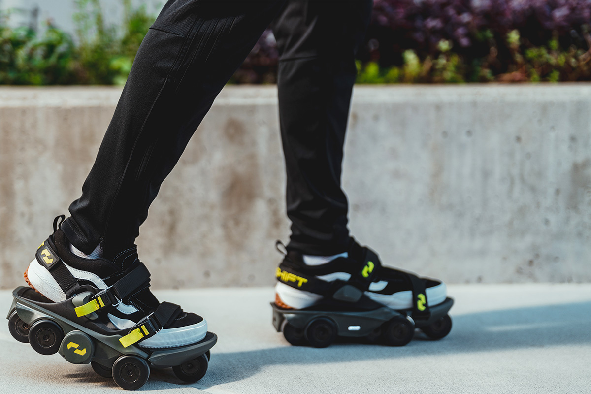 Startup americana cria calçado com IA que dobra velocidade da caminhada