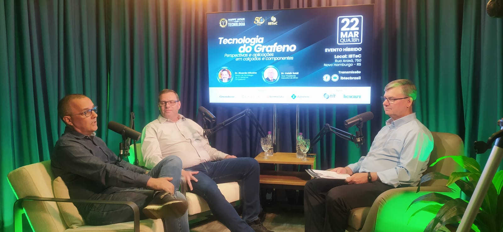 ​​​​​​​ “Máquinas e equipamentos - inovação e automação” foi tema do primeiro Happy Hour com Tecnologia de 2023