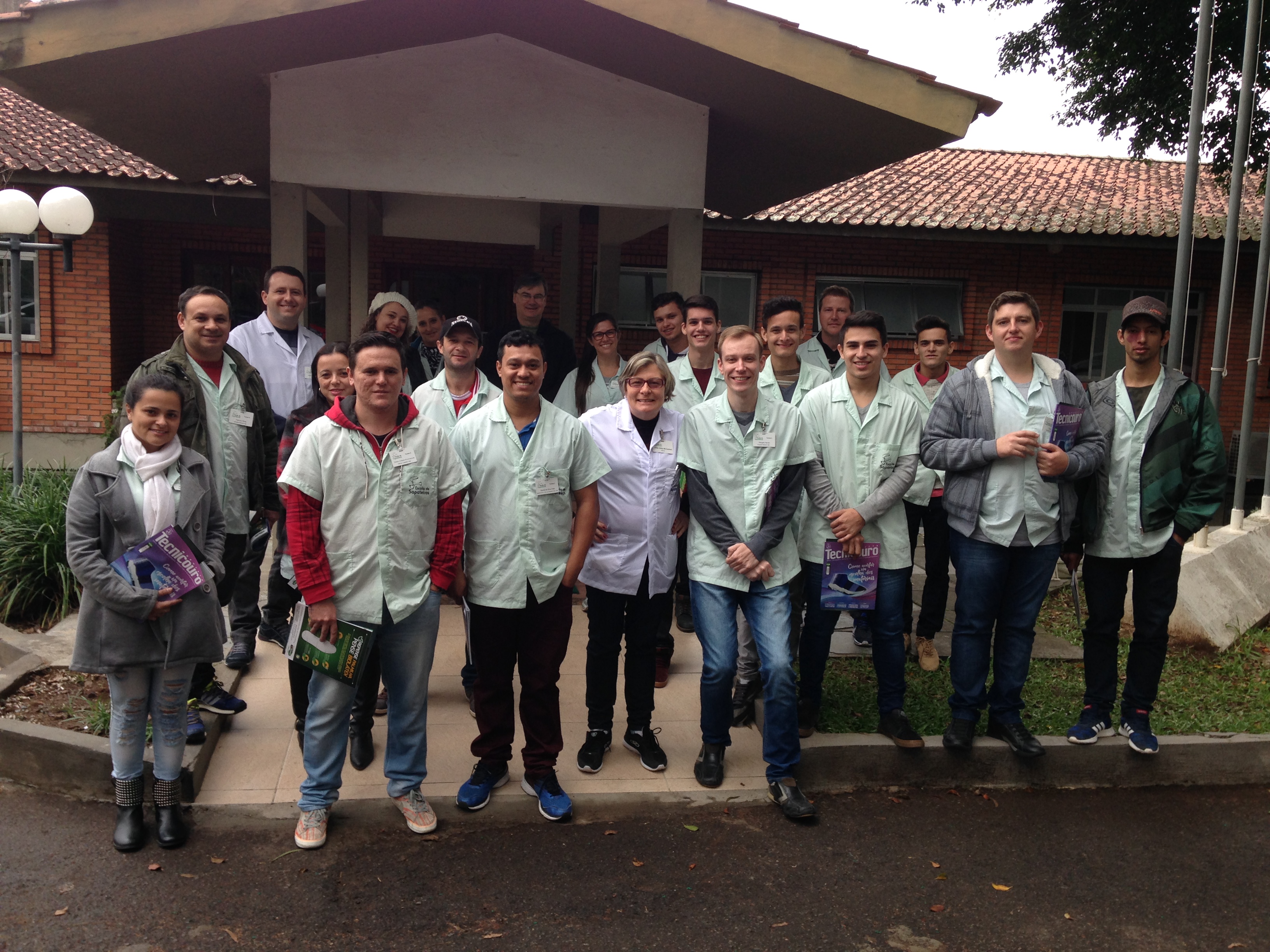 IBTeC recebeu visita da Escola do Sapateiros de Três Coroas