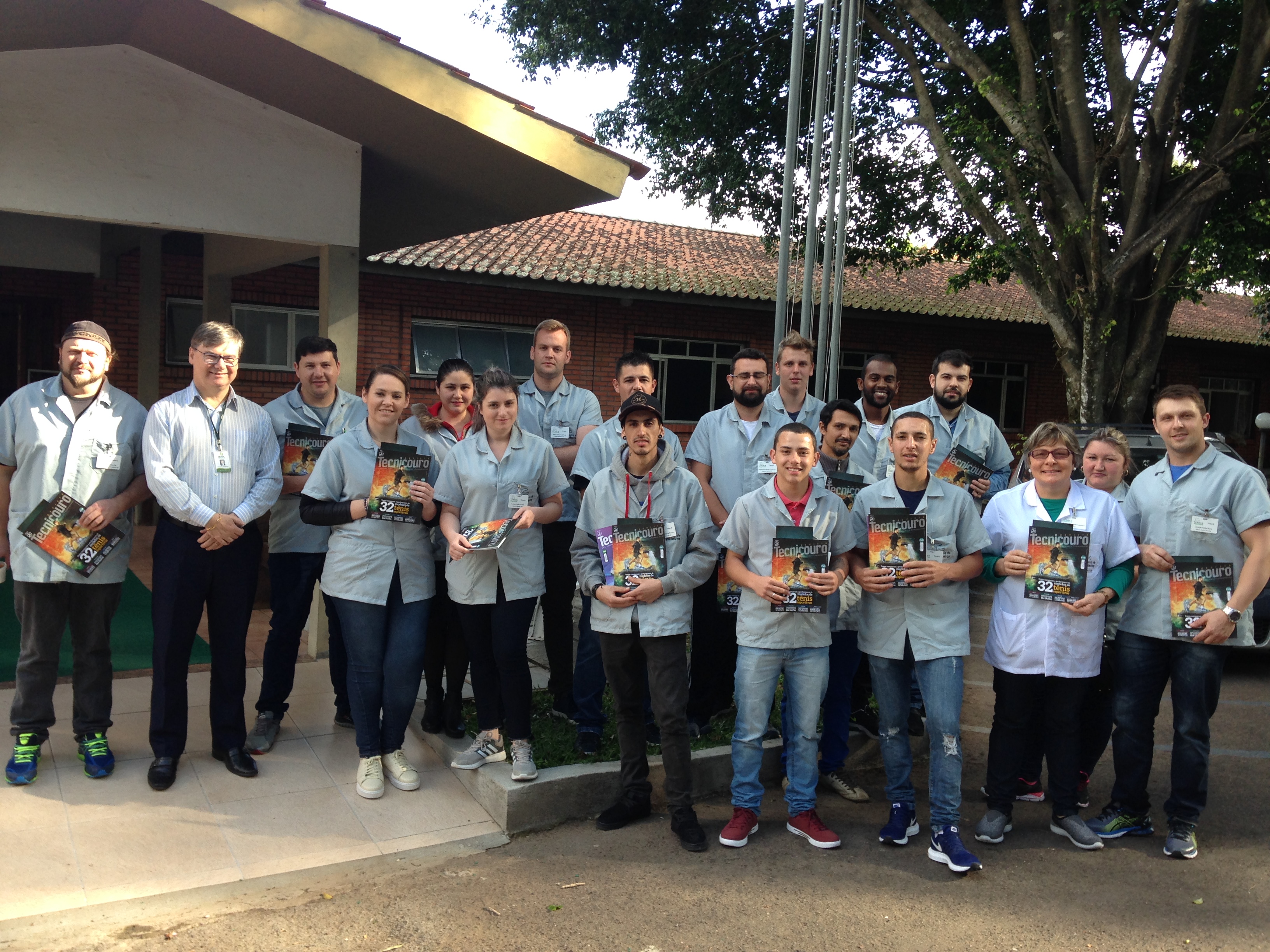 IBTeC recebe visita de alunos da Escola do Sapateiro de Três Coroas