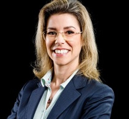 LUANA BENDO - Gerente de Negócios da Região Sul (Grupo FI) 