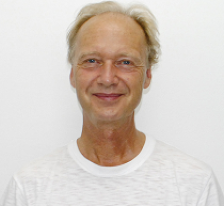 Dr. MARKUS WILIMZIG – Coordenador do Laboratório de Microbiologia do IBTeC